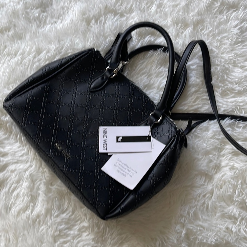 NINE WEST COLBY- WOMENS LOGO BLACK - SATCHEL DOUBLE HANDLE DOUBLE ZIP! New purse